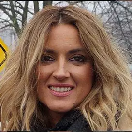 Karolina Szostak net worth