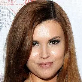 Amelia Talon net worth