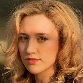 Hannah Telle net worth