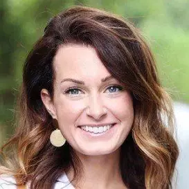 Hope TerKeurst Houser net worth