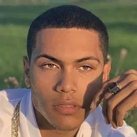 TheyLikeNeliss net worth