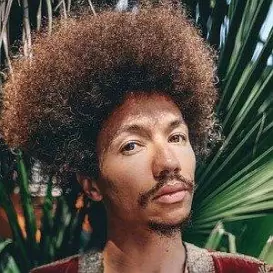 Dustin Thomas net worth