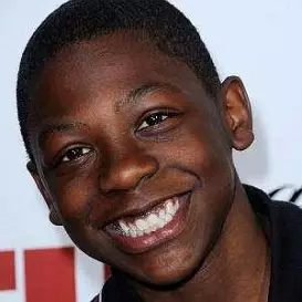 Bobb'e J. Thompson net worth