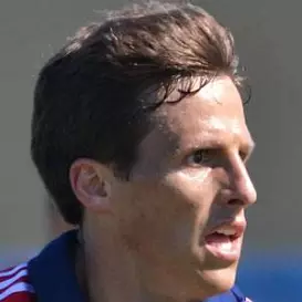 Wells Thompson net worth