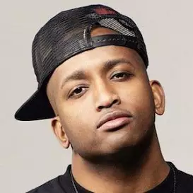 Adande Thorne net worth