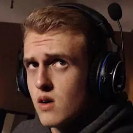 Adam Tichopad net worth