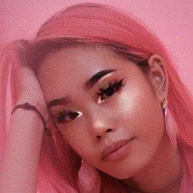 Emily Tifflin net worth