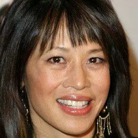 Lauren Tom net worth