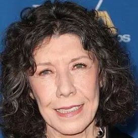 Lily Tomlin net worth