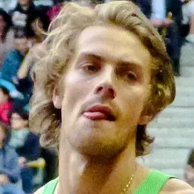 Chris Tomlinson net worth