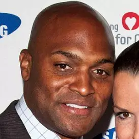 Amani Toomer net worth