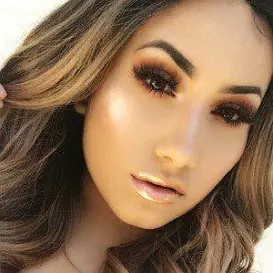 Angelica Torres net worth