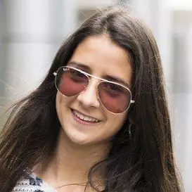 Laura Torres net worth