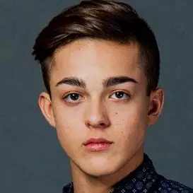 Zack Torres net worth