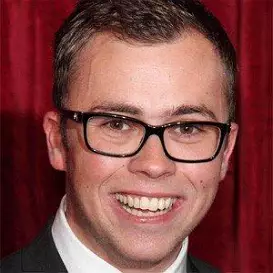Joe Tracini net worth