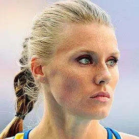 Emma Green Tregaro net worth