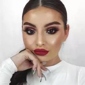 Shelby Triglia net worth