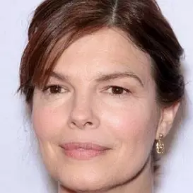 Jeanne Tripplehorn net worth