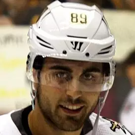 Alex Tuch net worth