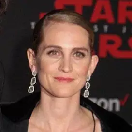 Joanne Tucker net worth