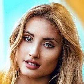 Montana Tucker net worth