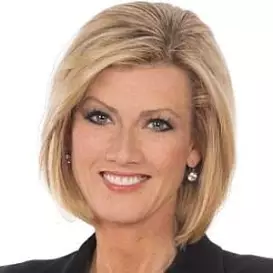 Cecily Tynan net worth