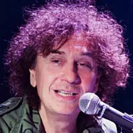 Magnus Uggla net worth