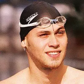 Eithan Urbach net worth