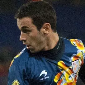 Álvaro Vázquez net worth