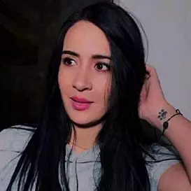 Adriana Valcárcel net worth