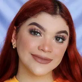 Karla Valentina net worth