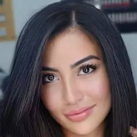 Aelleen Valle net worth