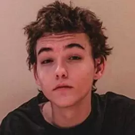 Mision Valor net worth