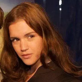 Marly Van Der Velden net worth