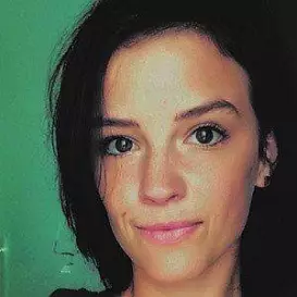 Lynn Van Royen net worth