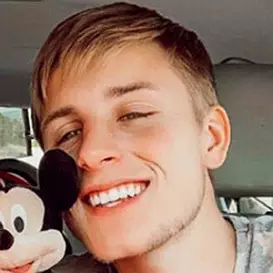 Garick VanBrocklin net worth