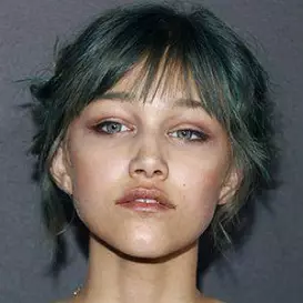Grace VanderWaal net worth