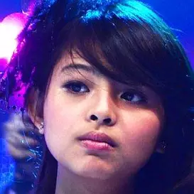 Jessica Vania net worth