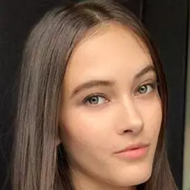 Greta Varlese net worth