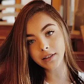 Angela Vazquez net worth