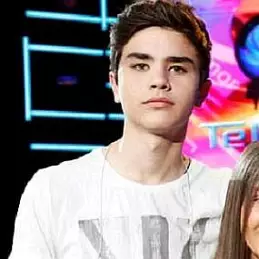 Gustavo Vazquez net worth