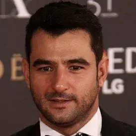 Antonio Velázquez net worth