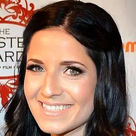 Laura Vitale net worth