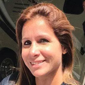 Fernanda Vives net worth