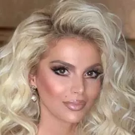 Marina Vjollca net worth