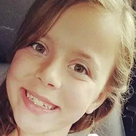 Aydah Vlach net worth