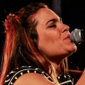 Shelley Vol net worth