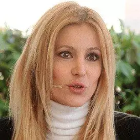 Adriana Volpe net worth