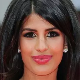 Jasmin Walia net worth