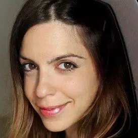 Elle Walker net worth